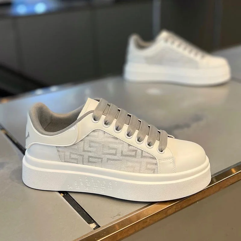 Mens Fashion Trend 2026 - Modne męskie oddychające sneakersy na rok