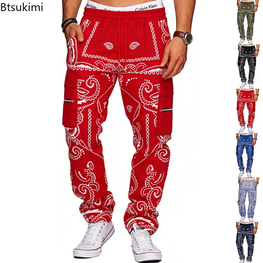 Mens Fashion Trend 2026 - Męskie spodnie cargo z nadrukiem w
